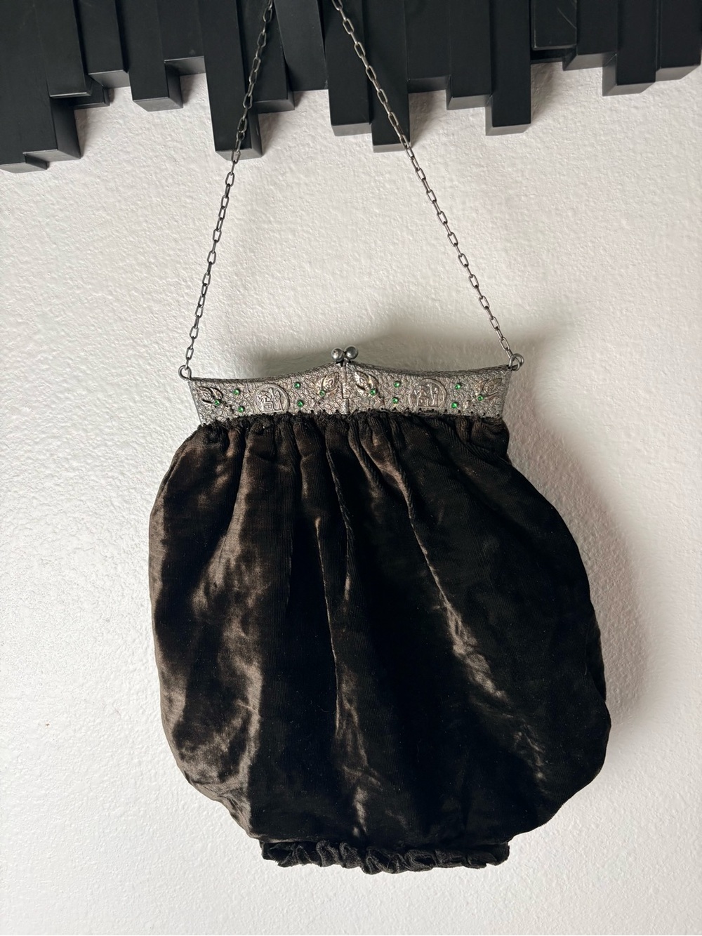 Antique 1920”s Black Velvet Flapper Purse Whimsygoth Vampire Green Rhinestone